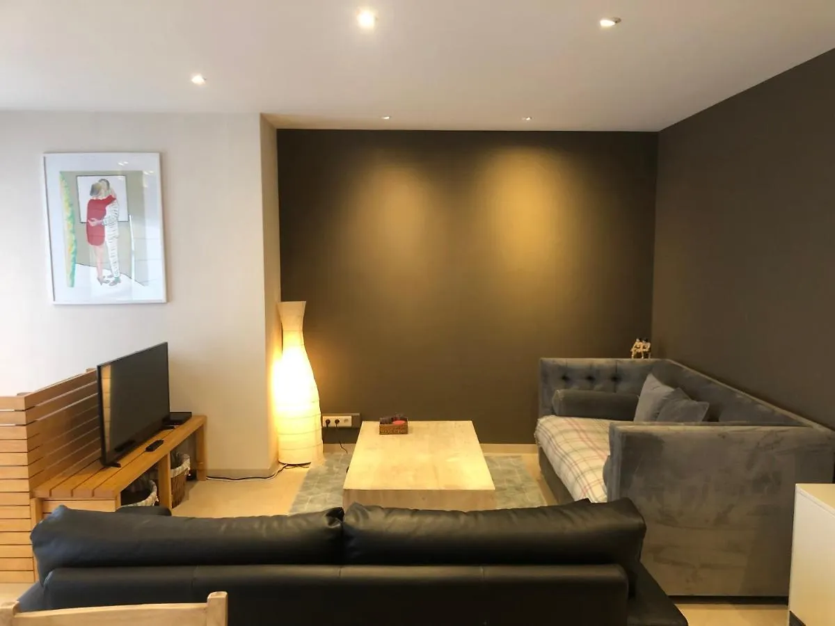 Deluxe Apartment With Shared Pool Ostend