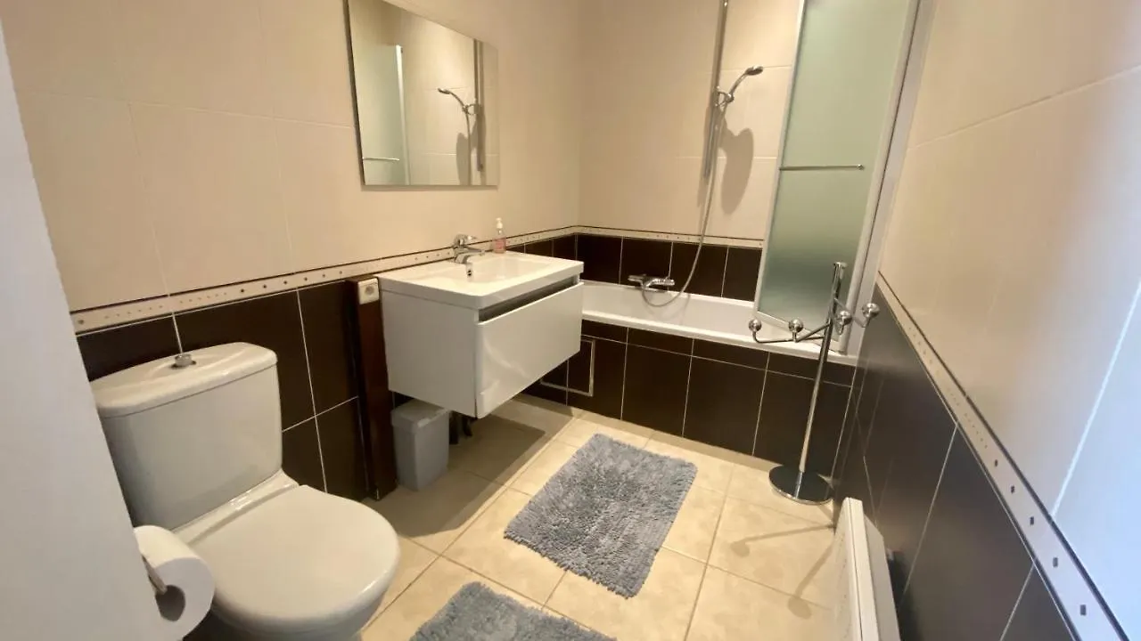 Deluxe Apartment With Shared Pool Ostend