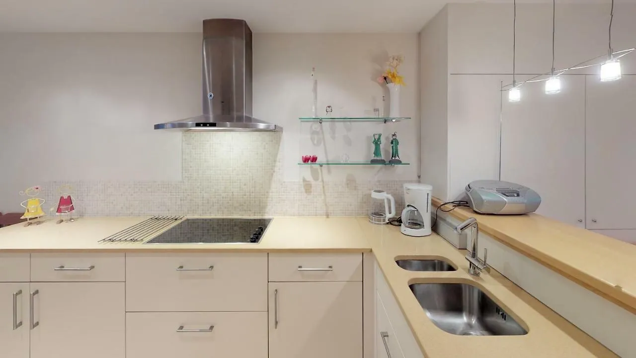 Deluxe Apartment With Shared Pool Ostend